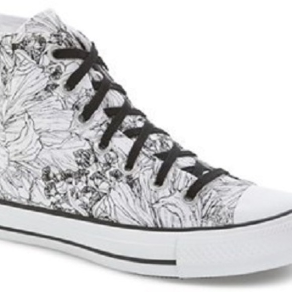 **SOLD**    Converse Chuck Taylor All Star Floral - Picture 3 of 3